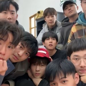 亚洲成年女人AV毛片性性教育
